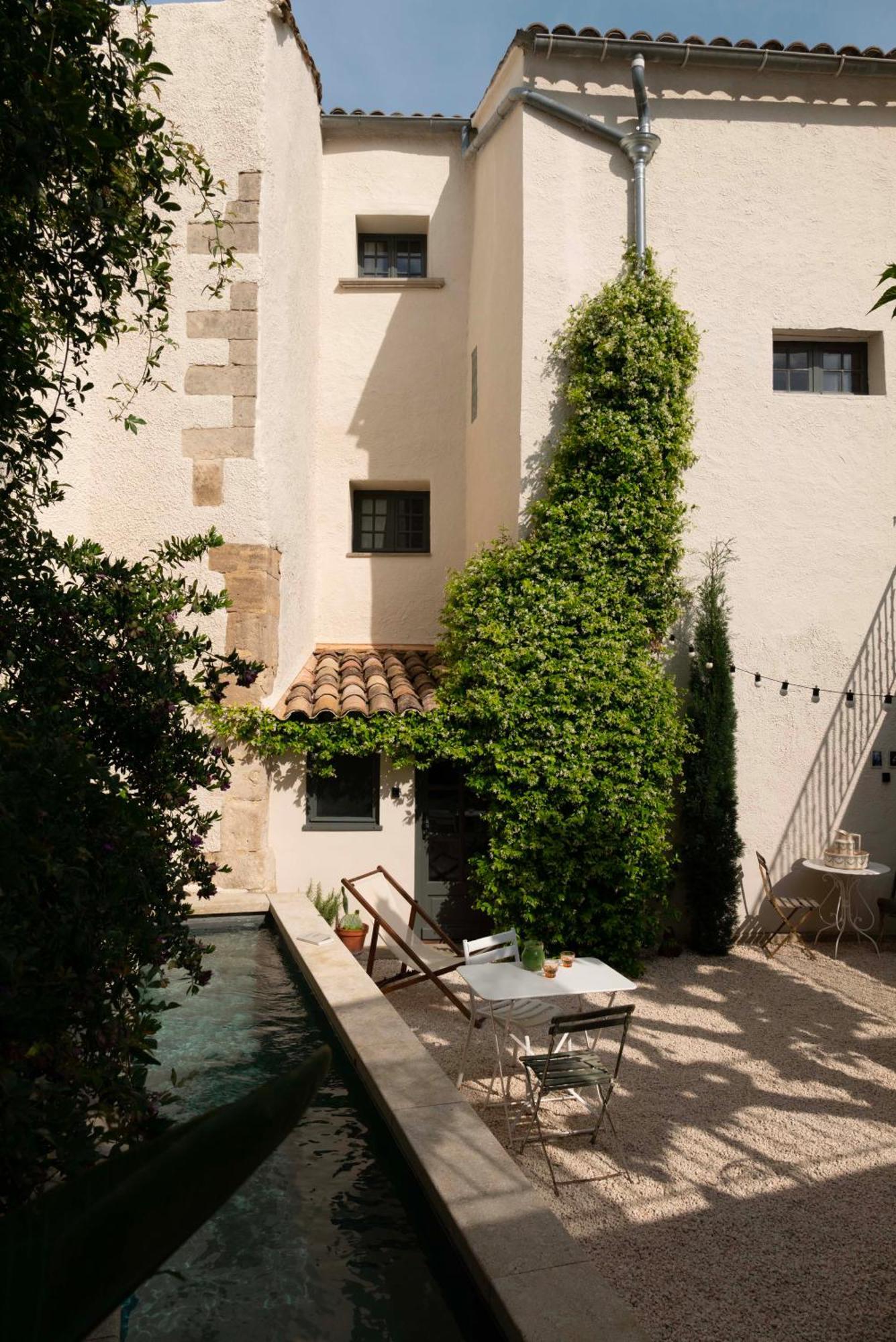 La Perroya Hotel Visan Ngoại thất bức ảnh